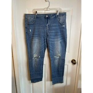 Women’s High Rise Distressed Light Blue Jeans Size 4X NWOT